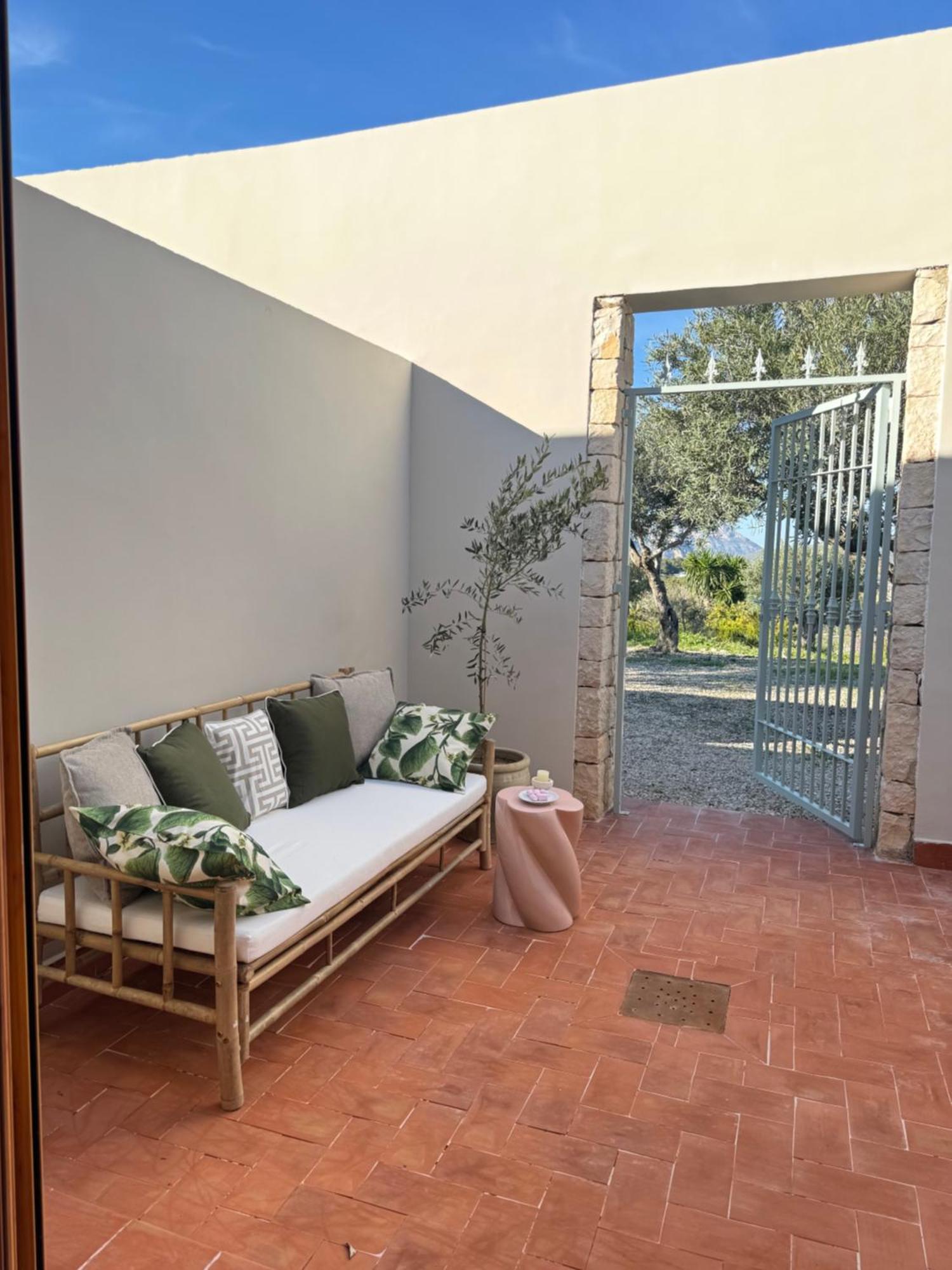 Hotel Finca Olivar เบนิสซา ภายนอก รูปภาพ